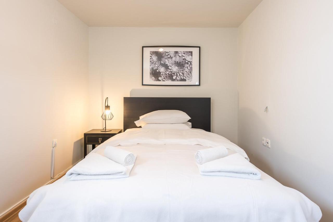 Traveler'S Dream 4 Brdm Renovated Penthouse Apartment Atena Exterior foto